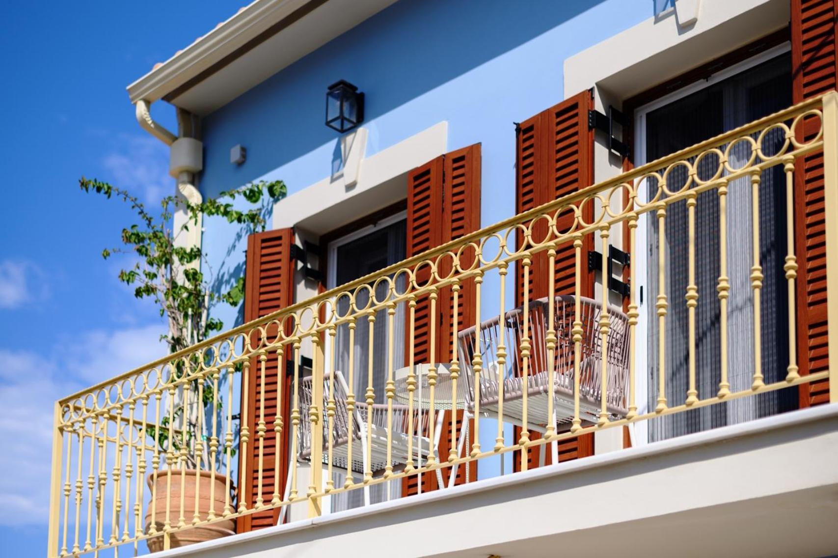 Blue Sky House Aparthotel Pylos Bagian luar foto