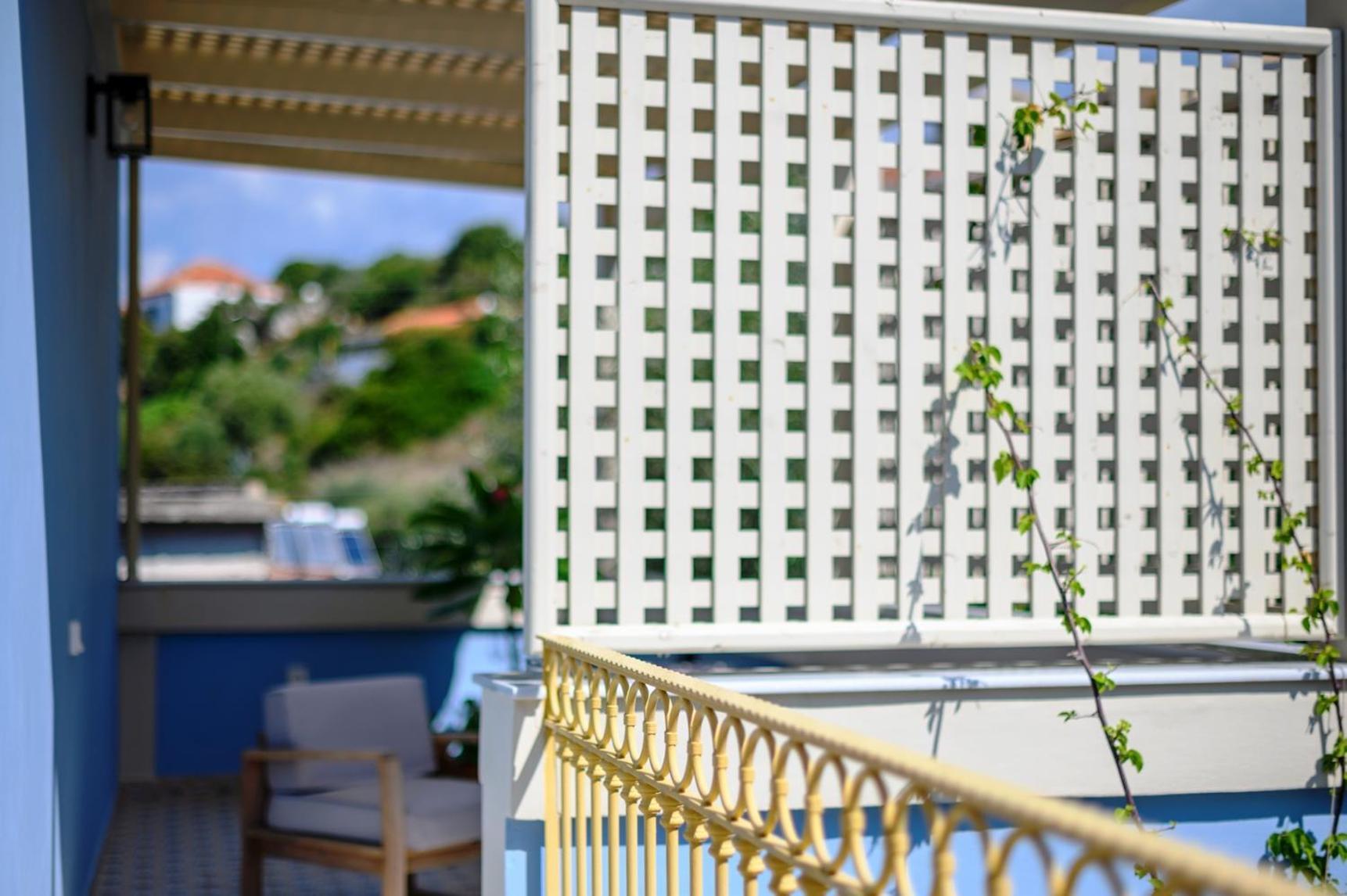 Blue Sky House Aparthotel Pylos Bagian luar foto